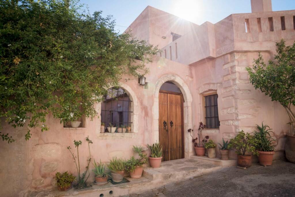 Nino'S House - In Kato Chorio Of Ierapetra Βίλα Εξωτερικό φωτογραφία